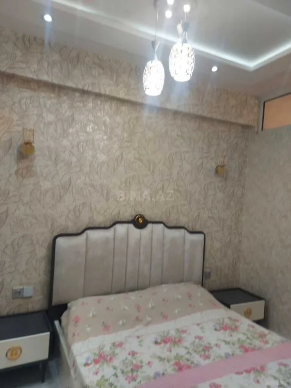 Kirayə verilir 2 otaqlı mənzil 80 m²