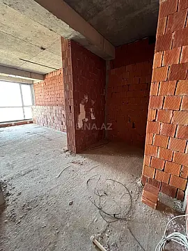 Satılır 3 otaqlı mənzil 125 m²