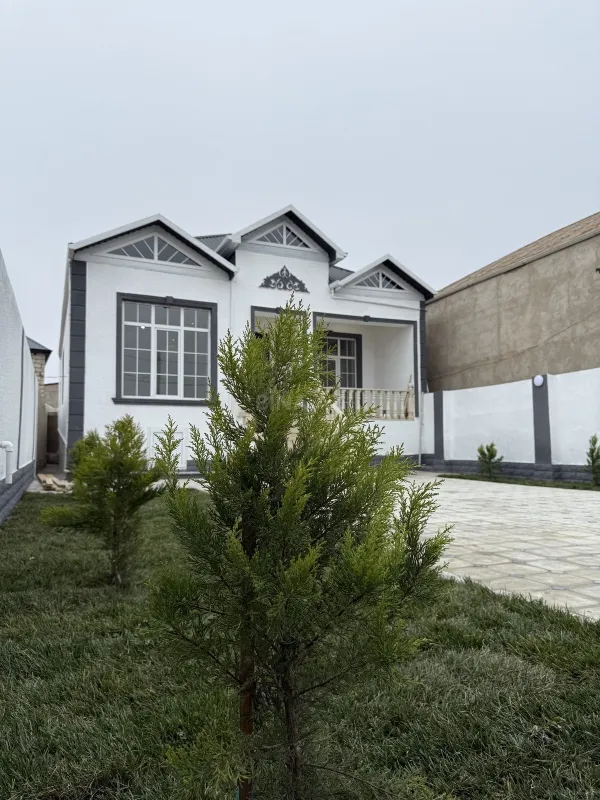 Satılır 4 otaqlı həyət evi 120 m²
