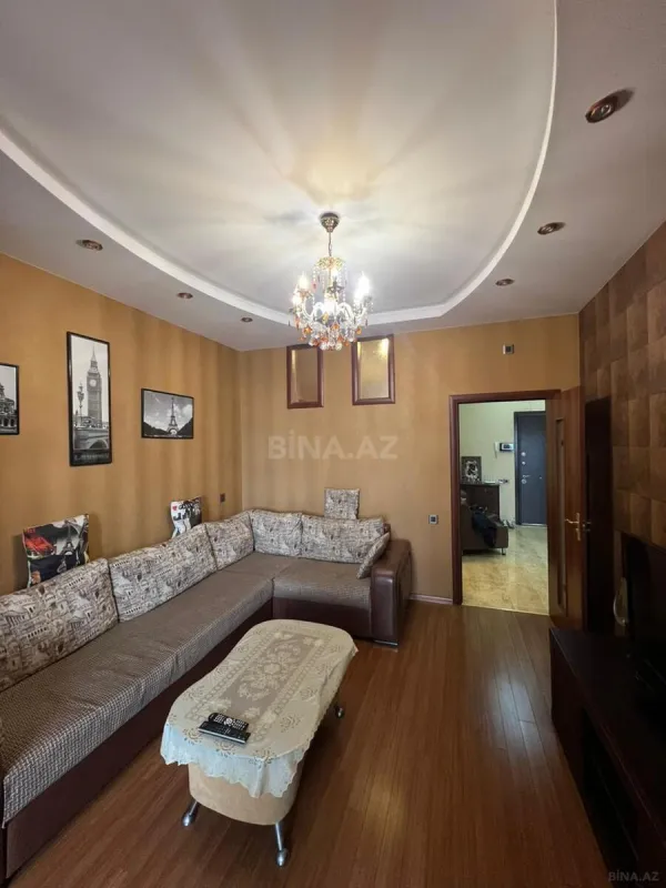 Satılır 3 otaqlı mənzil 77 m²