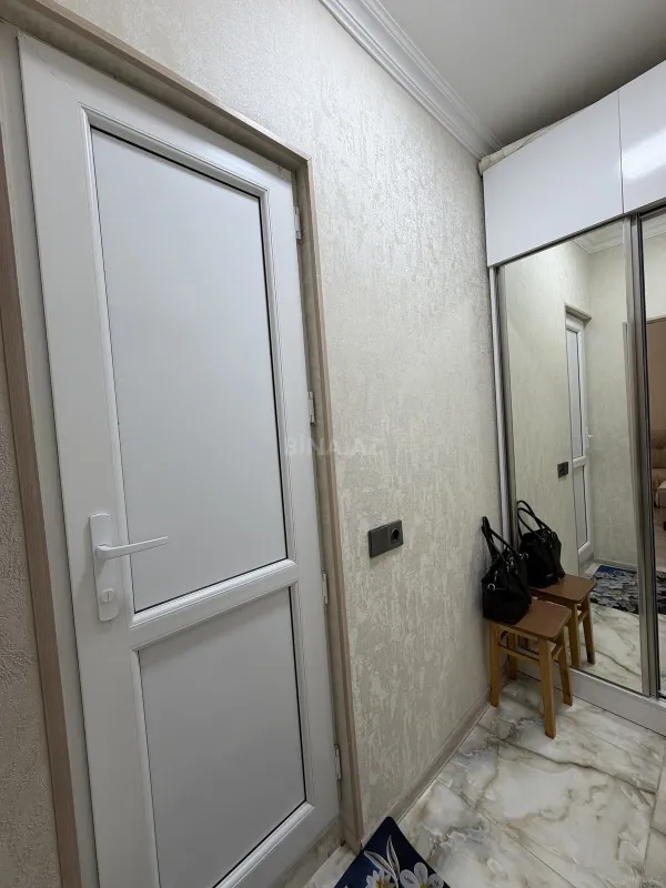 Satılır 1 otaqlı mənzil 30 m²