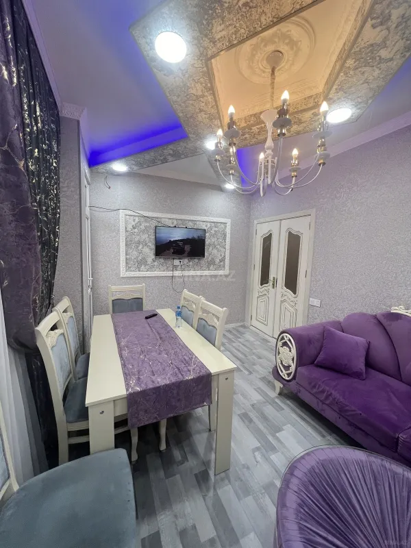 Satılır 3 otaqlı mənzil 110 m²