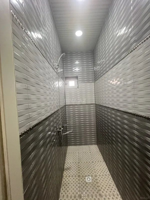 Satılır 3 otaqlı mənzil 110 m²