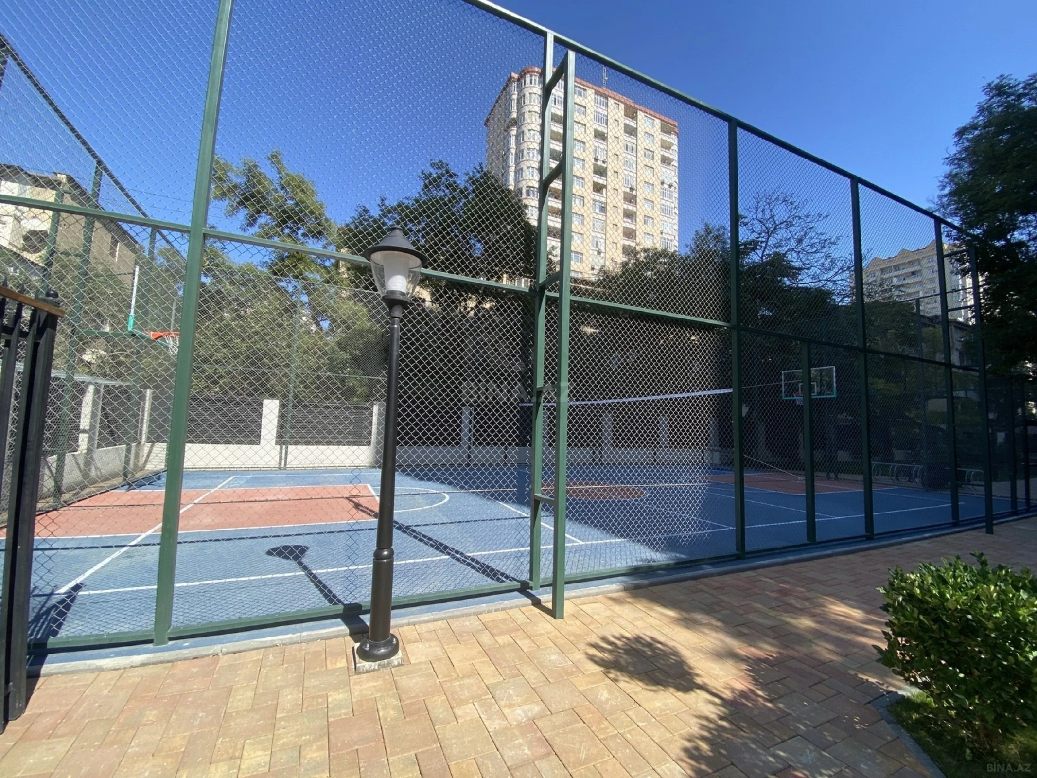 Satılır 2 otaqlı mənzil 55 m²