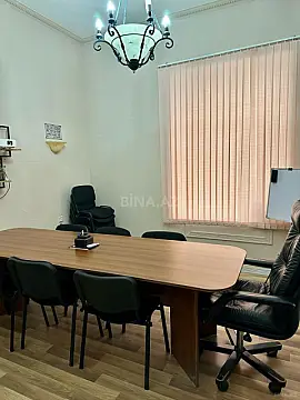 Kirayə verilir 3 otaqlı ofis 80 m²