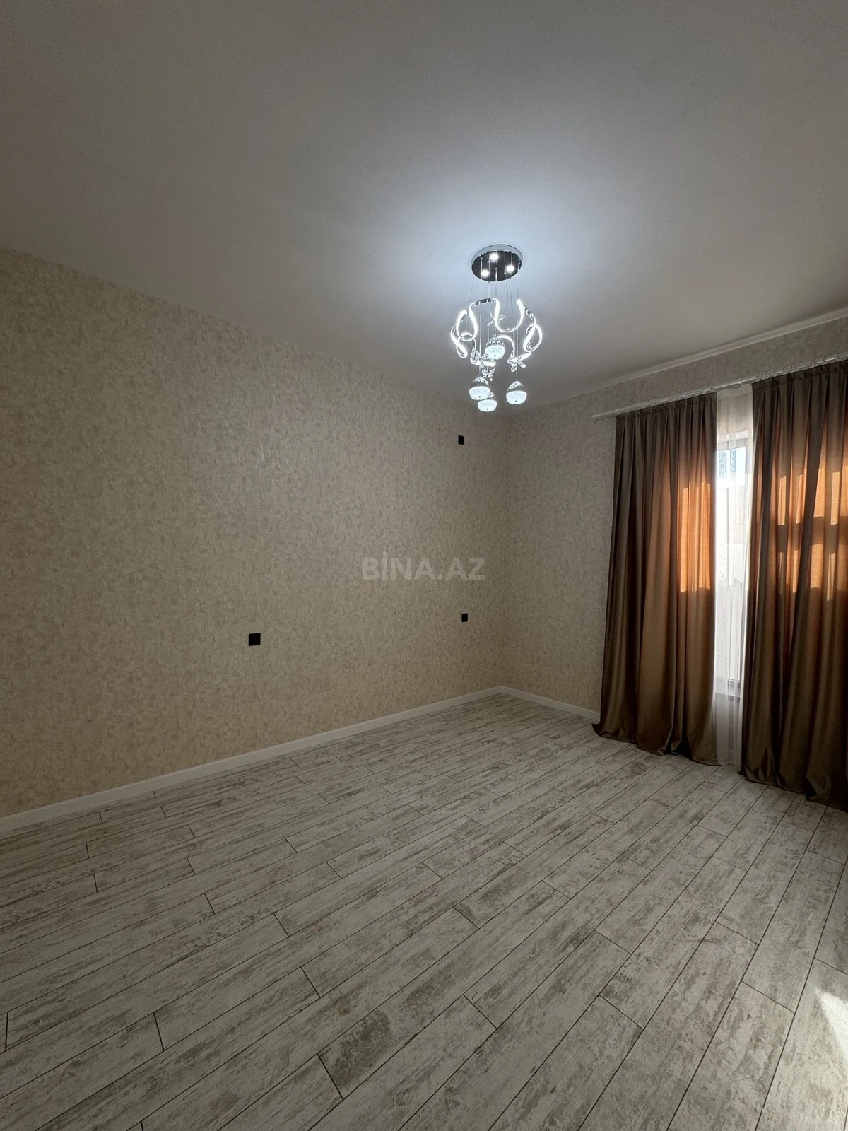 Satılır 4 otaqlı həyət evi 120 m²