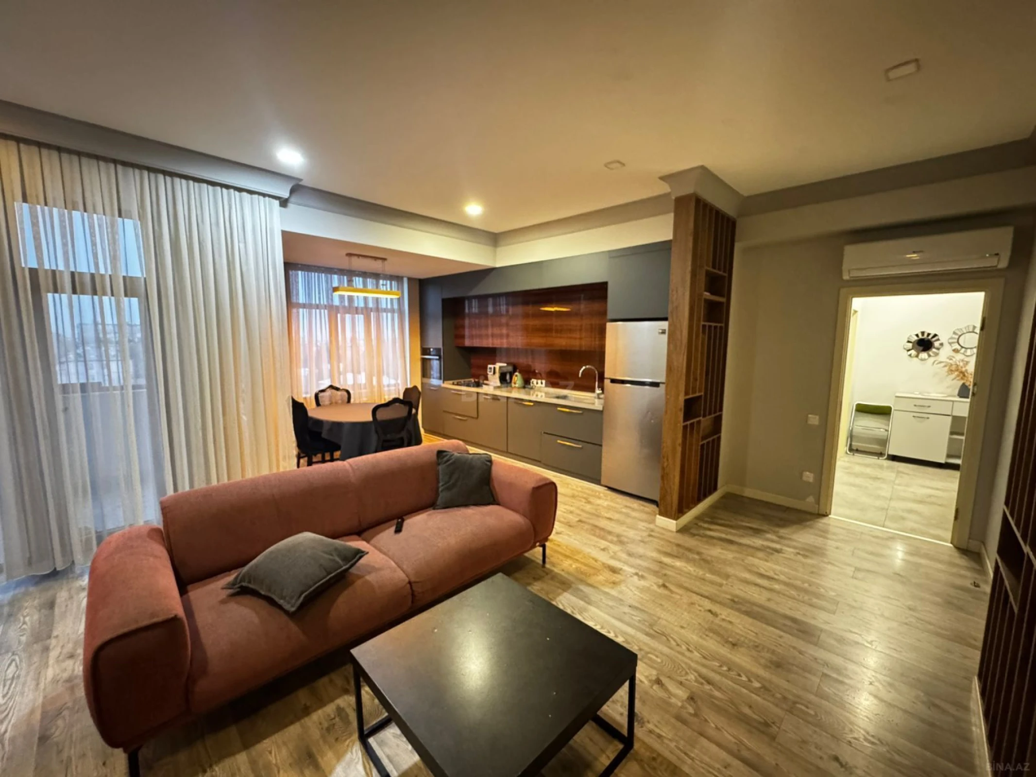 Satılır 3 otaqlı mənzil 95 m²