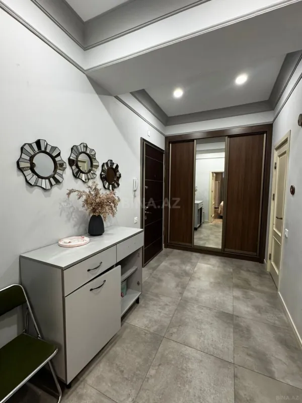 Satılır 3 otaqlı mənzil 95 m²