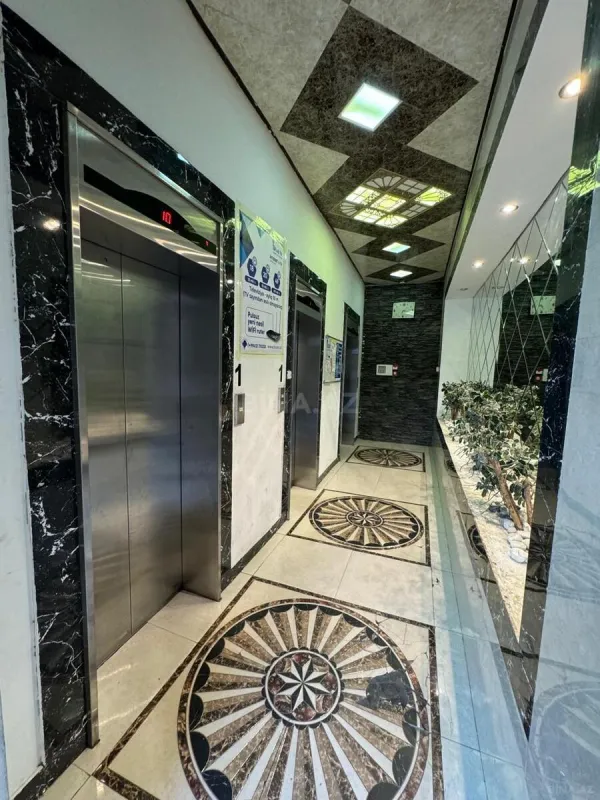 Satılır 3 otaqlı mənzil 95 m²