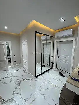 Satılır 2 otaqlı mənzil 83 m²