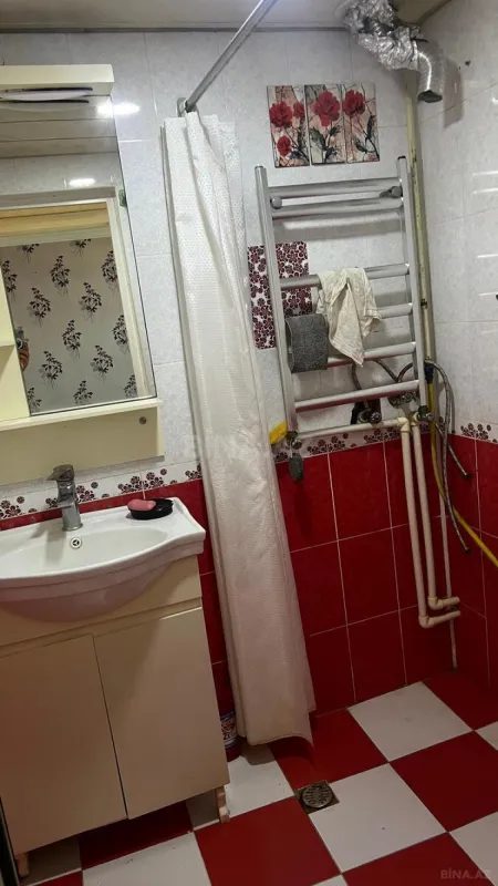 Satılır 3 otaqlı mənzil 60 m²