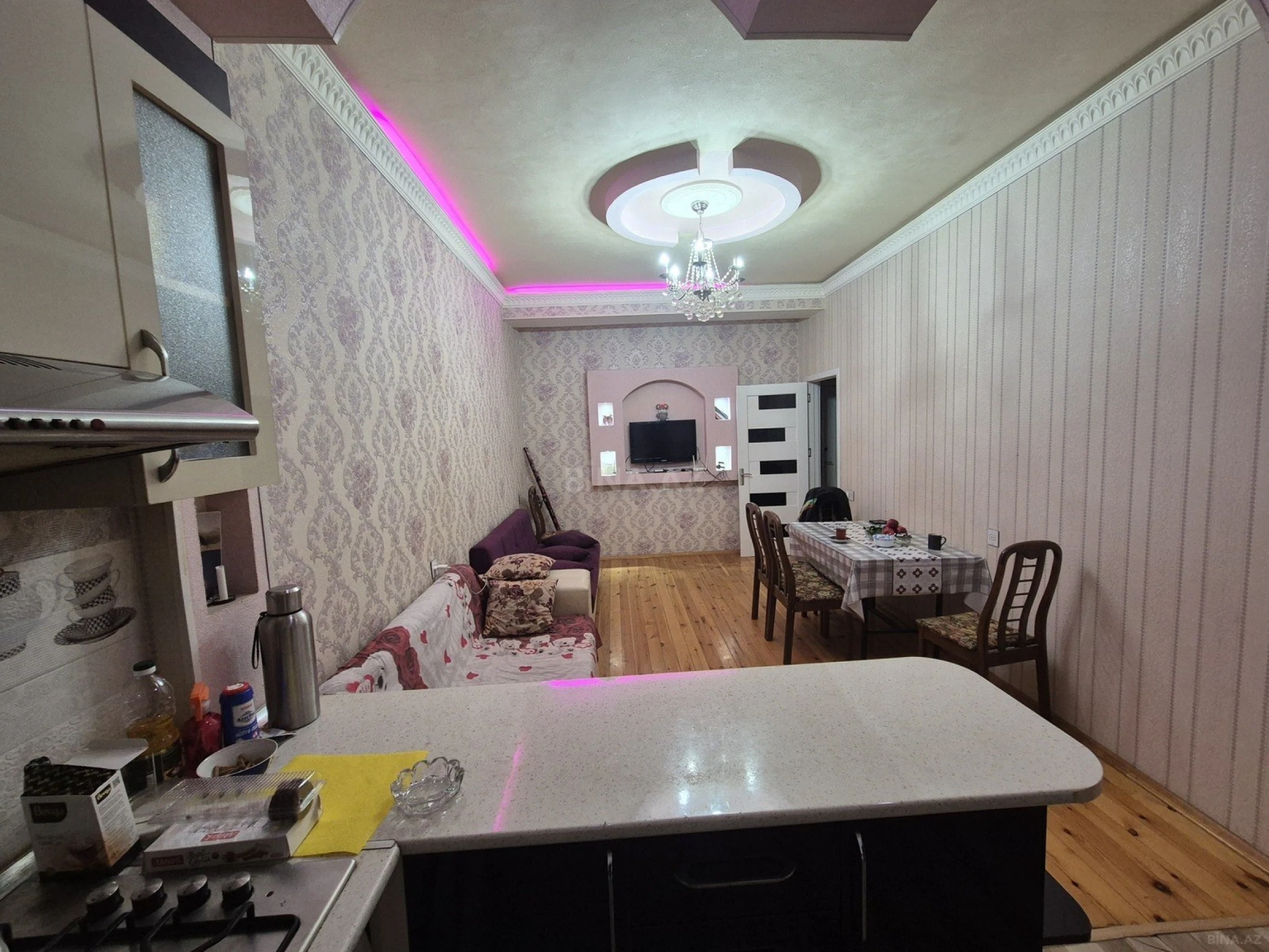 Satılır 2 otaqlı mənzil 52 m²