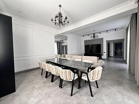 Kirayə verilir 4 otaqlı həyət evi 280 m²