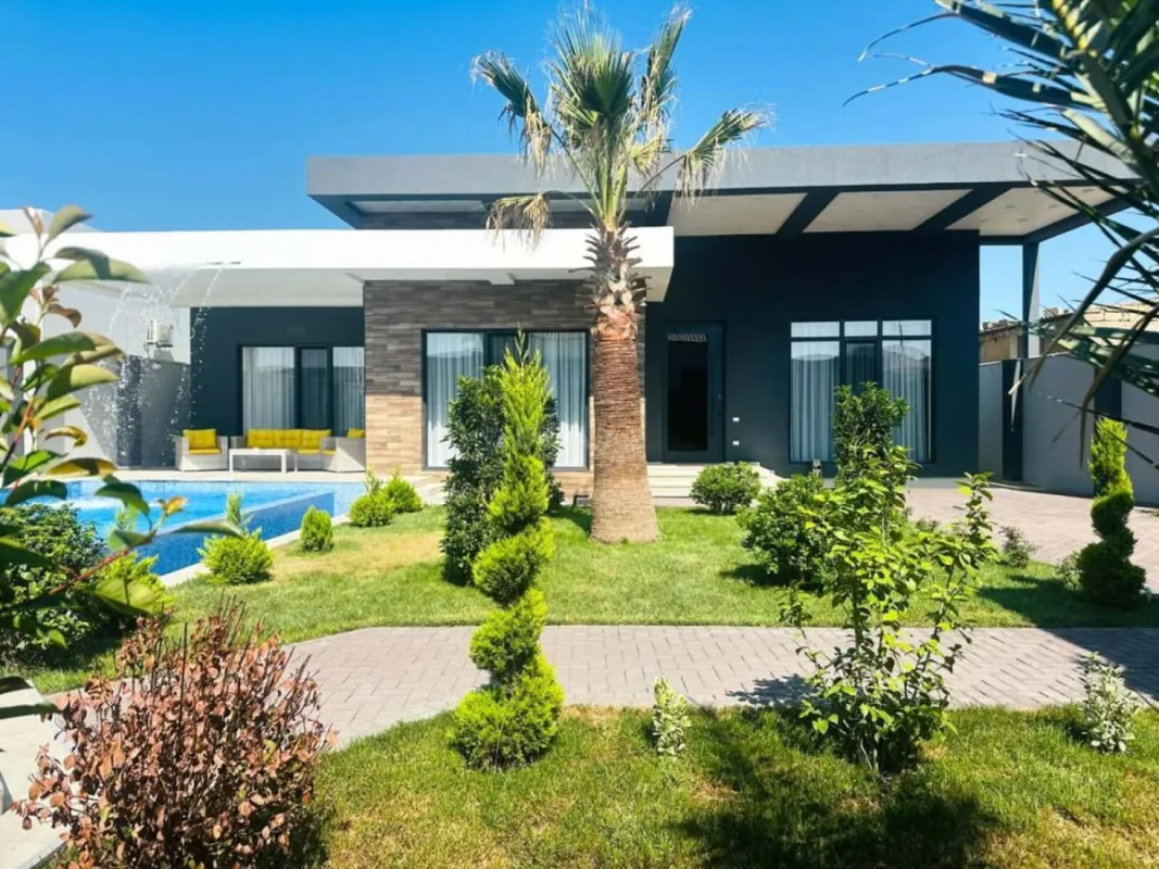 Kirayə verilir 4 otaqlı həyət evi 280 m²