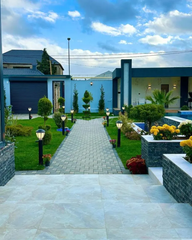 Kirayə verilir 4 otaqlı həyət evi 260 m²