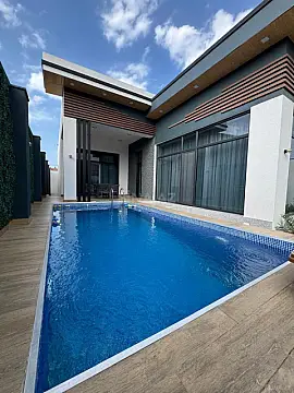 Kirayə verilir 4 otaqlı həyət evi 200 m²