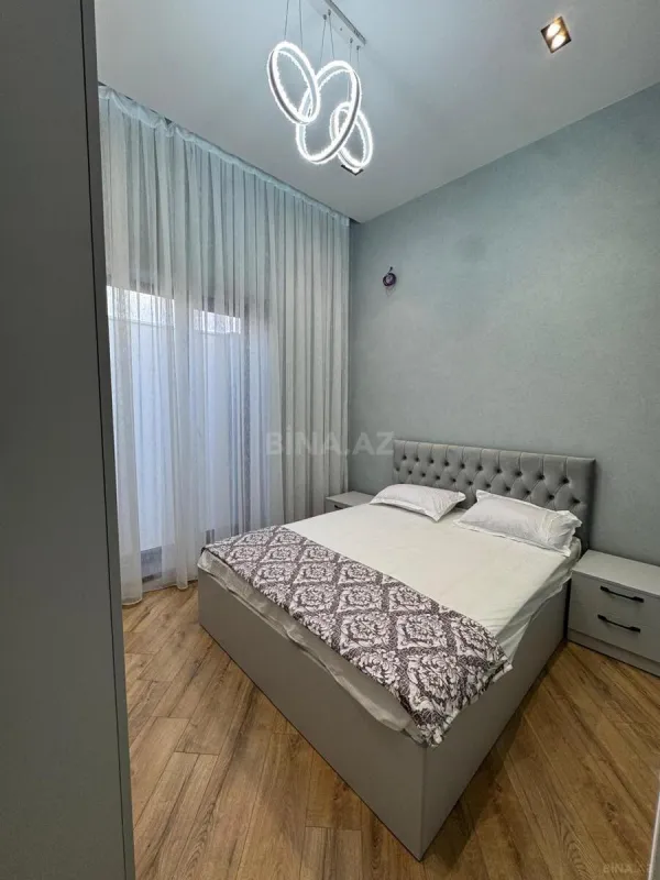 Kirayə verilir 4 otaqlı həyət evi 200 m²