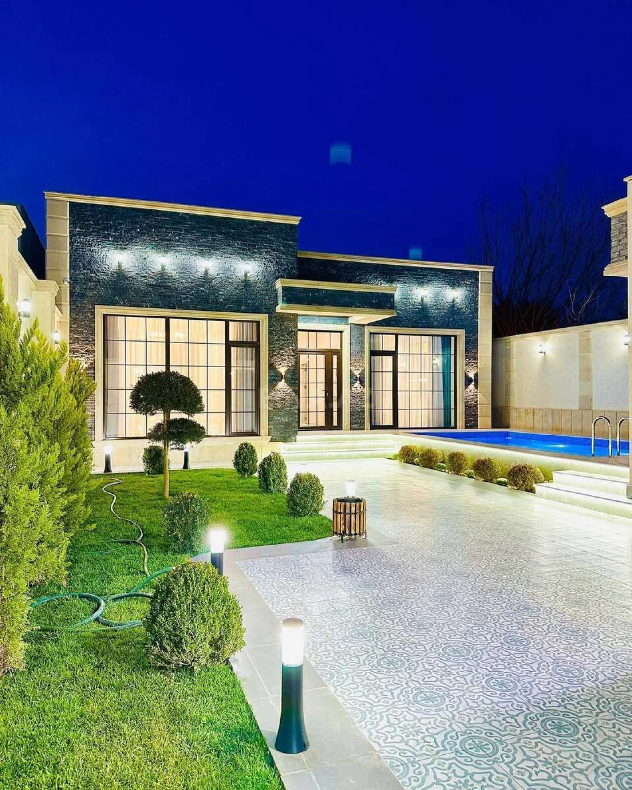 Kirayə verilir 4 otaqlı həyət evi 200 m²