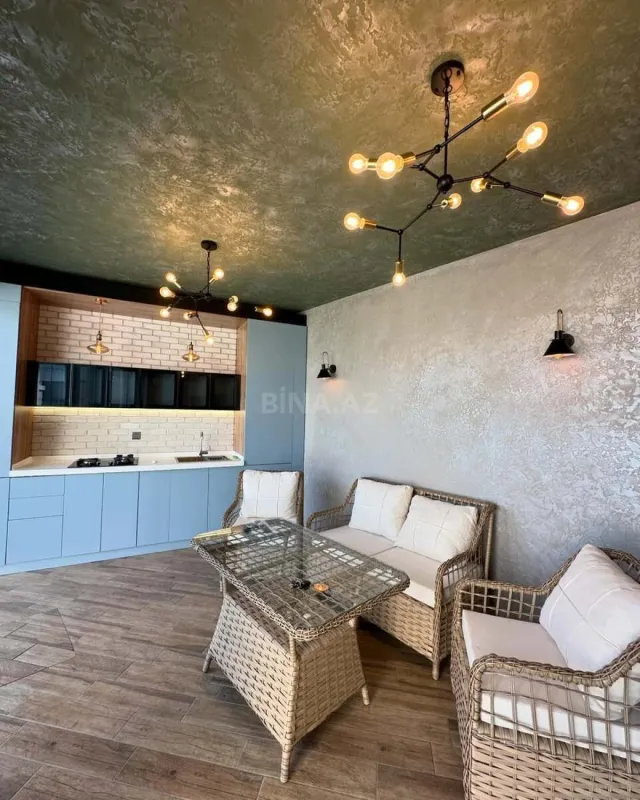 Kirayə verilir 4 otaqlı həyət evi 300 m²