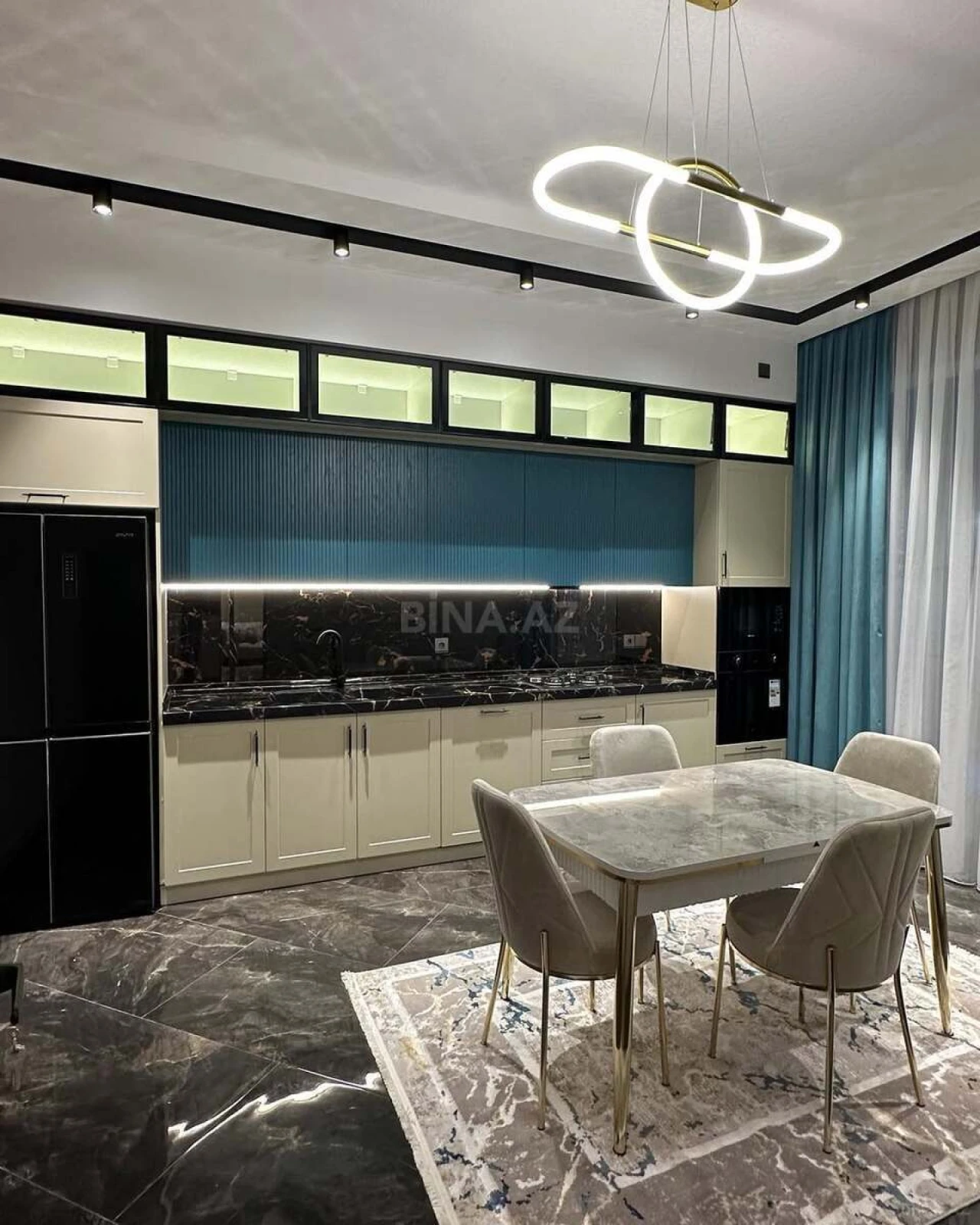 Kirayə verilir 4 otaqlı həyət evi 260 m²