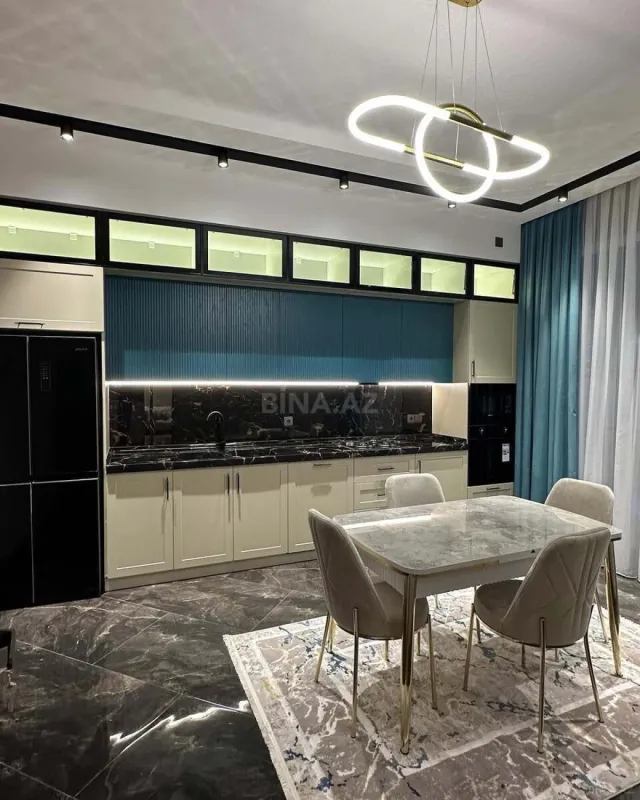 Kirayə verilir 4 otaqlı həyət evi 260 m²