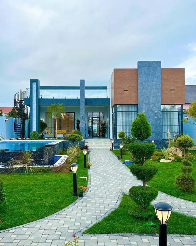 Kirayə verilir 4 otaqlı həyət evi 260 m²