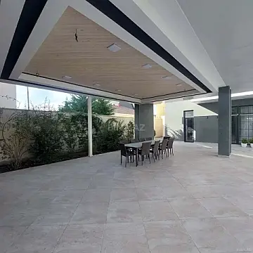 Kirayə verilir 5 otaqlı həyət evi 540 m²