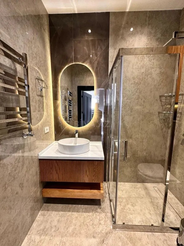 Kirayə verilir 5 otaqlı həyət evi 540 m²