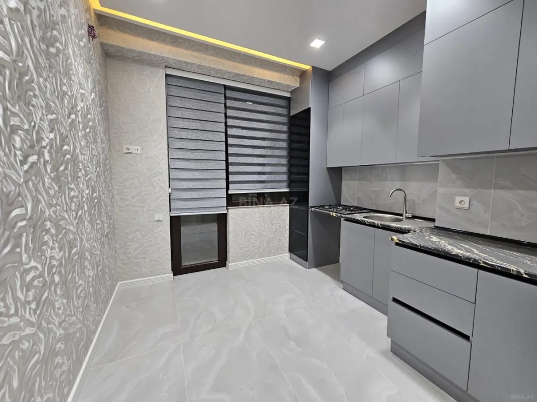 Satılır 2 otaqlı mənzil 81 m²