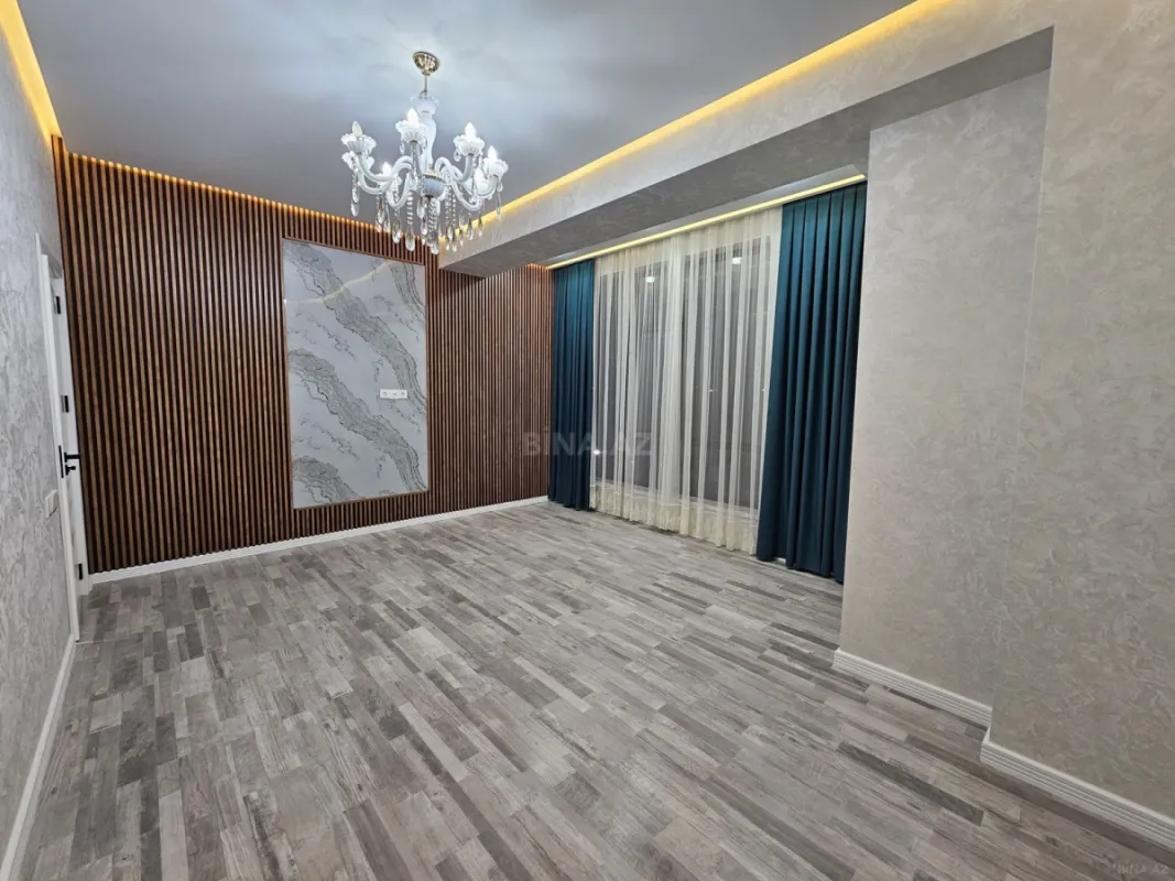 Satılır 2 otaqlı mənzil 81 m²