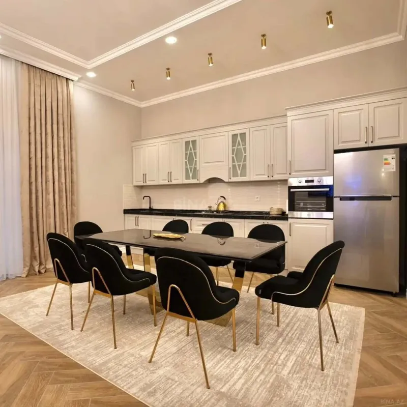 Kirayə verilir 4 otaqlı həyət evi 200 m²