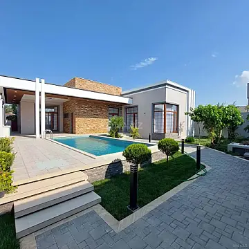 Kirayə verilir 4 otaqlı həyət evi 200 m² — Bakı, Şüvəlan 4 otaq 200.00 m²