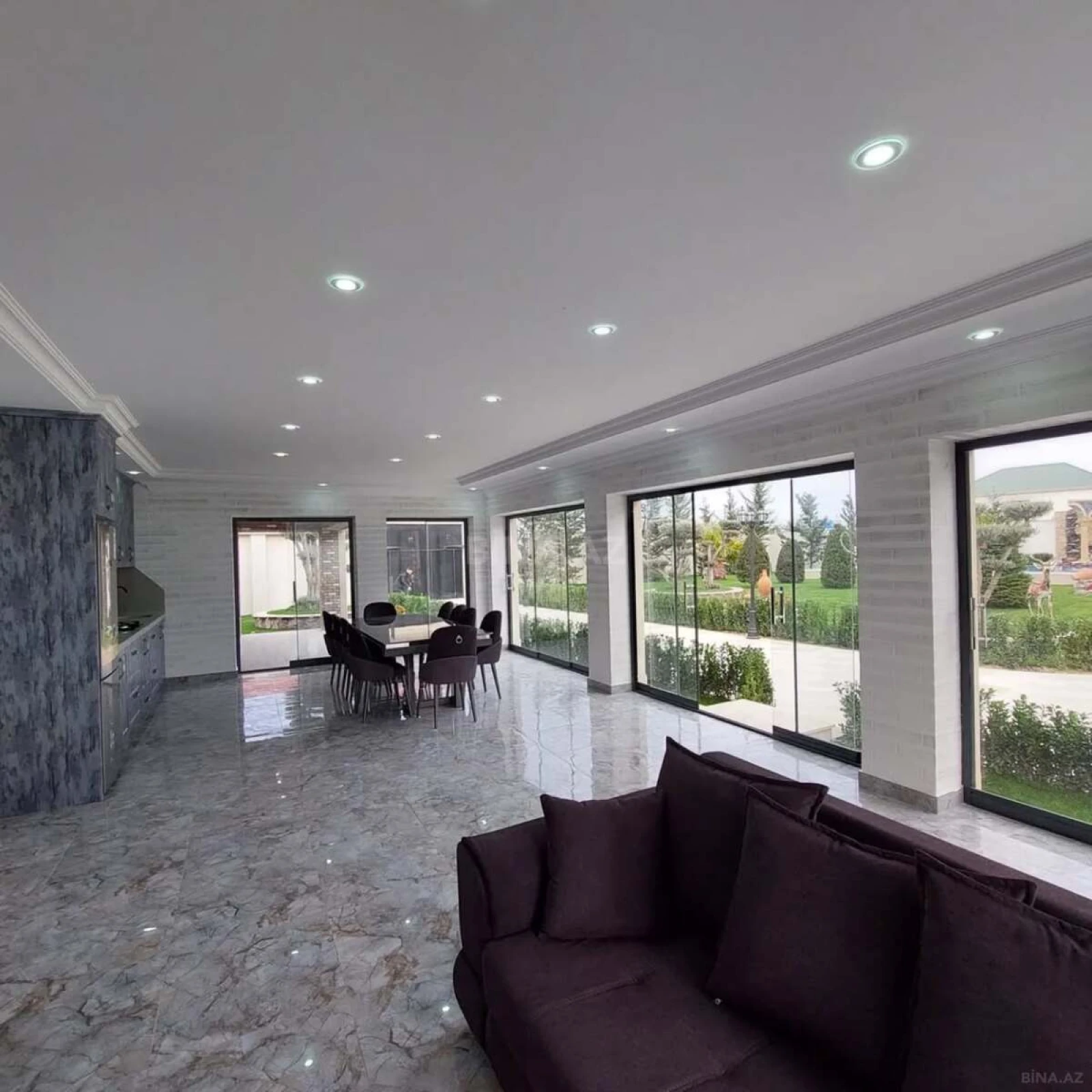 Kirayə verilir 5 otaqlı həyət evi 450 m²