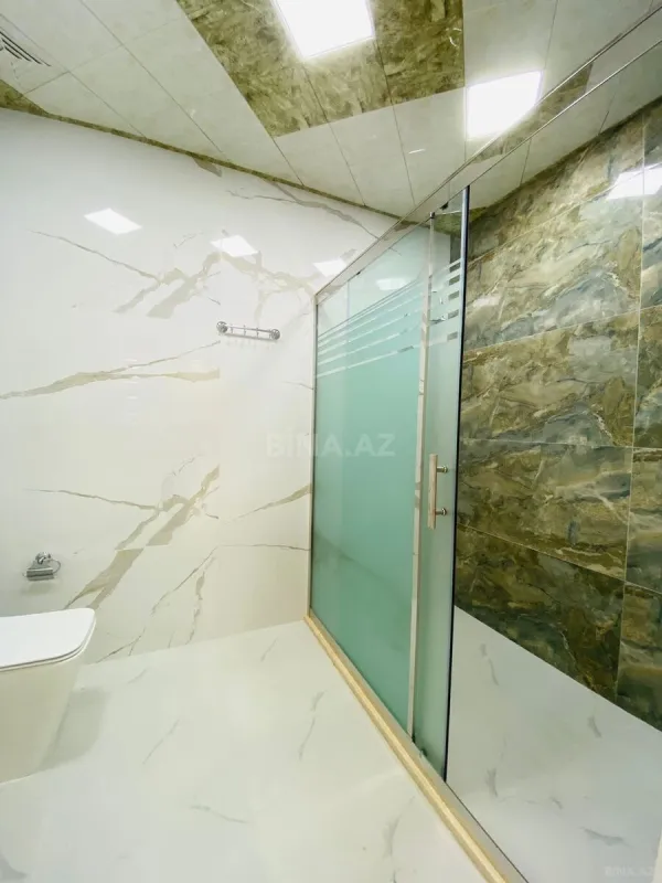 Kirayə verilir 2 otaqlı mənzil 90 m²