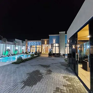 Kirayə verilir 4 otaqlı həyət evi 240 m²