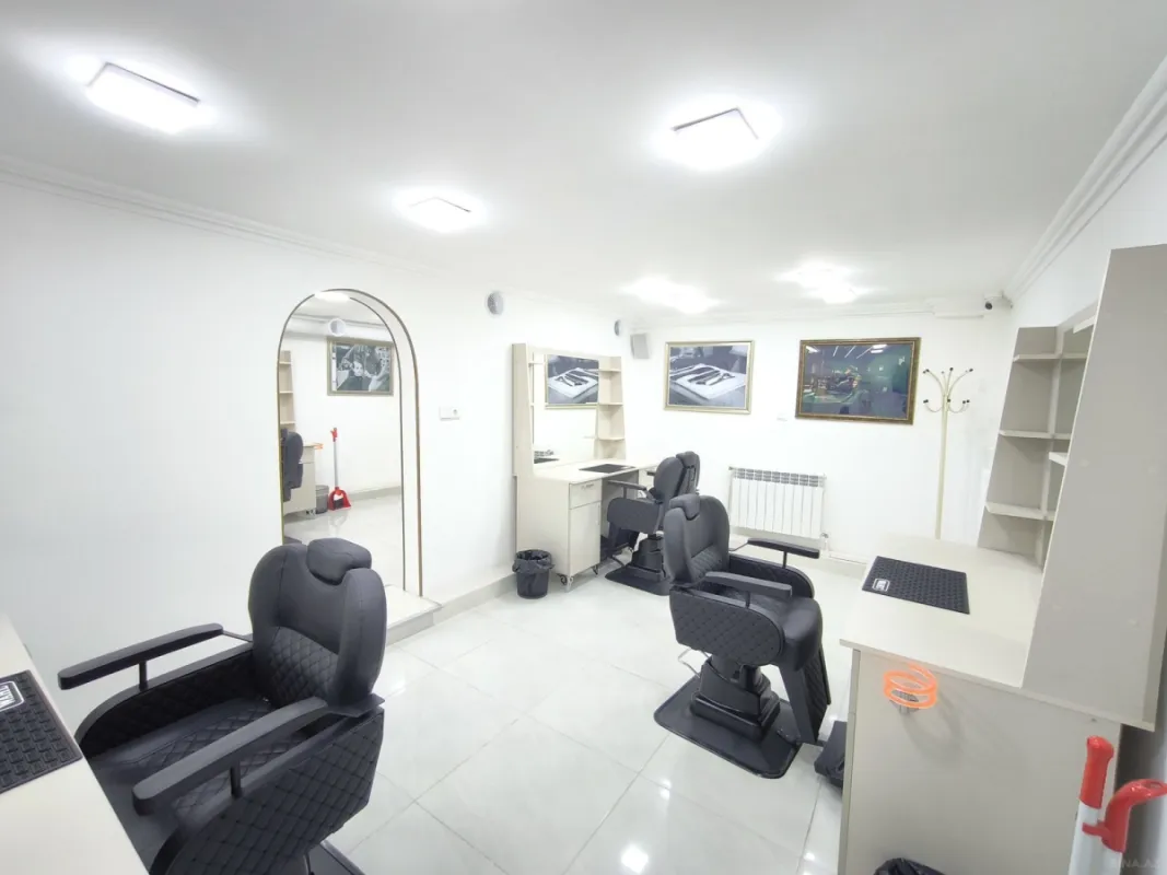 Satılır obyekt 85 m²