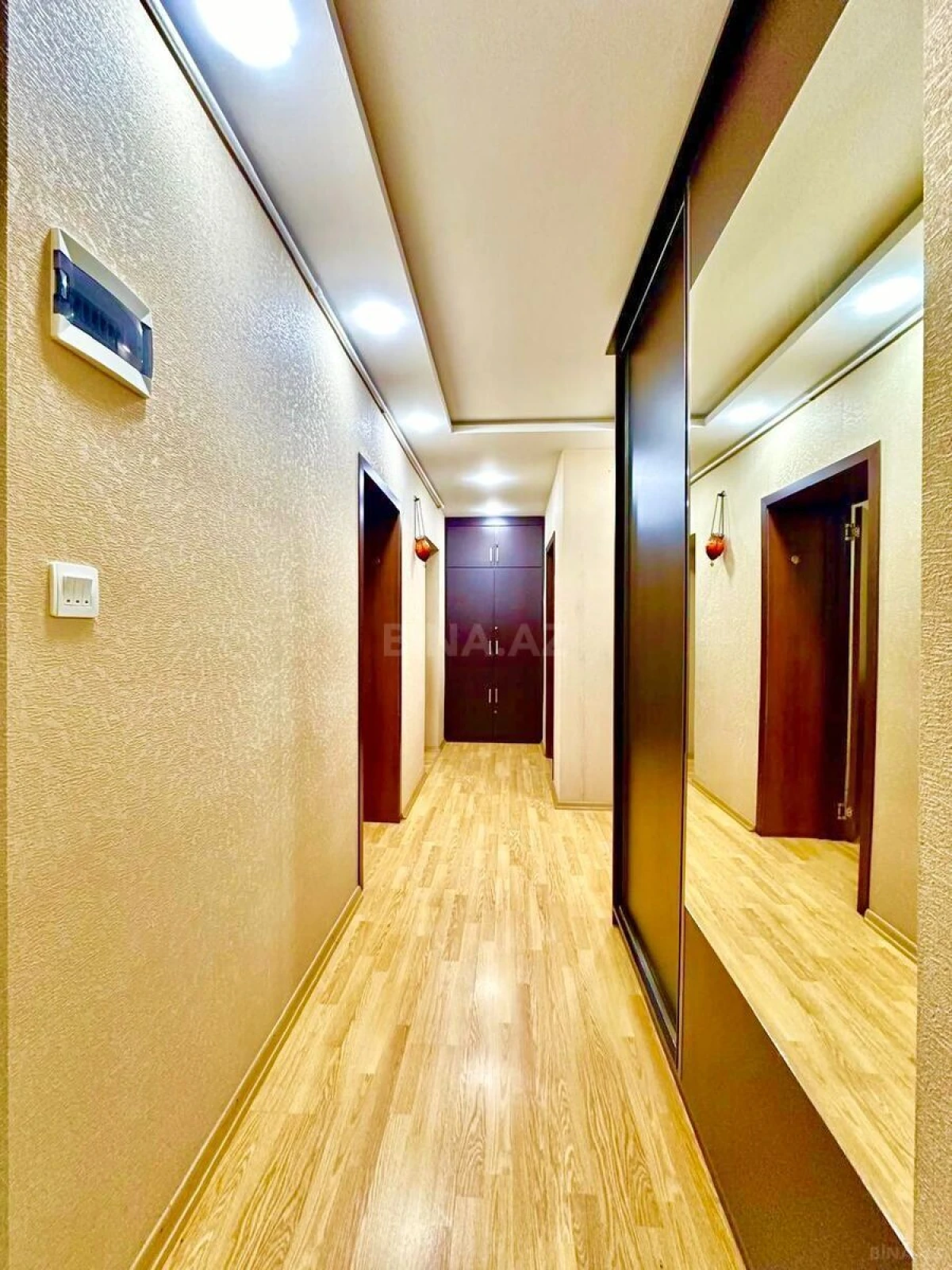 Satılır 3 otaqlı mənzil 80 m²