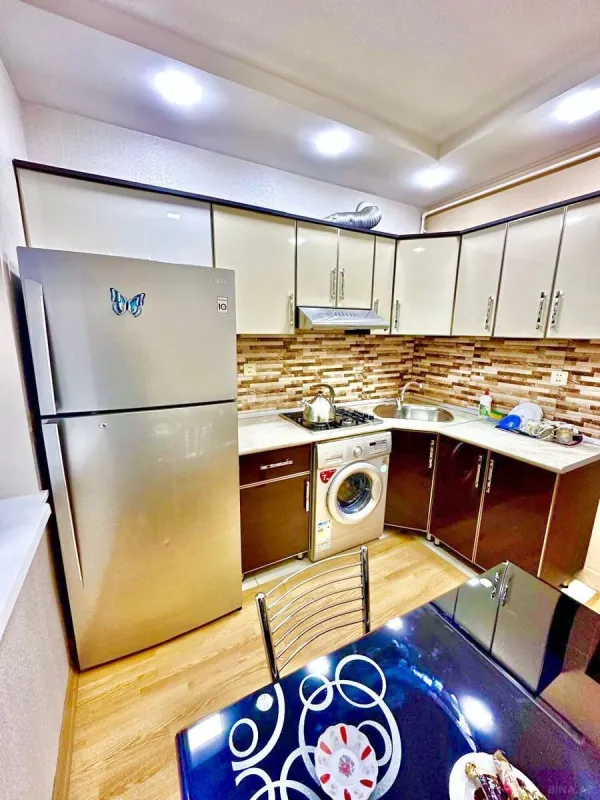 Satılır 3 otaqlı mənzil 80 m²