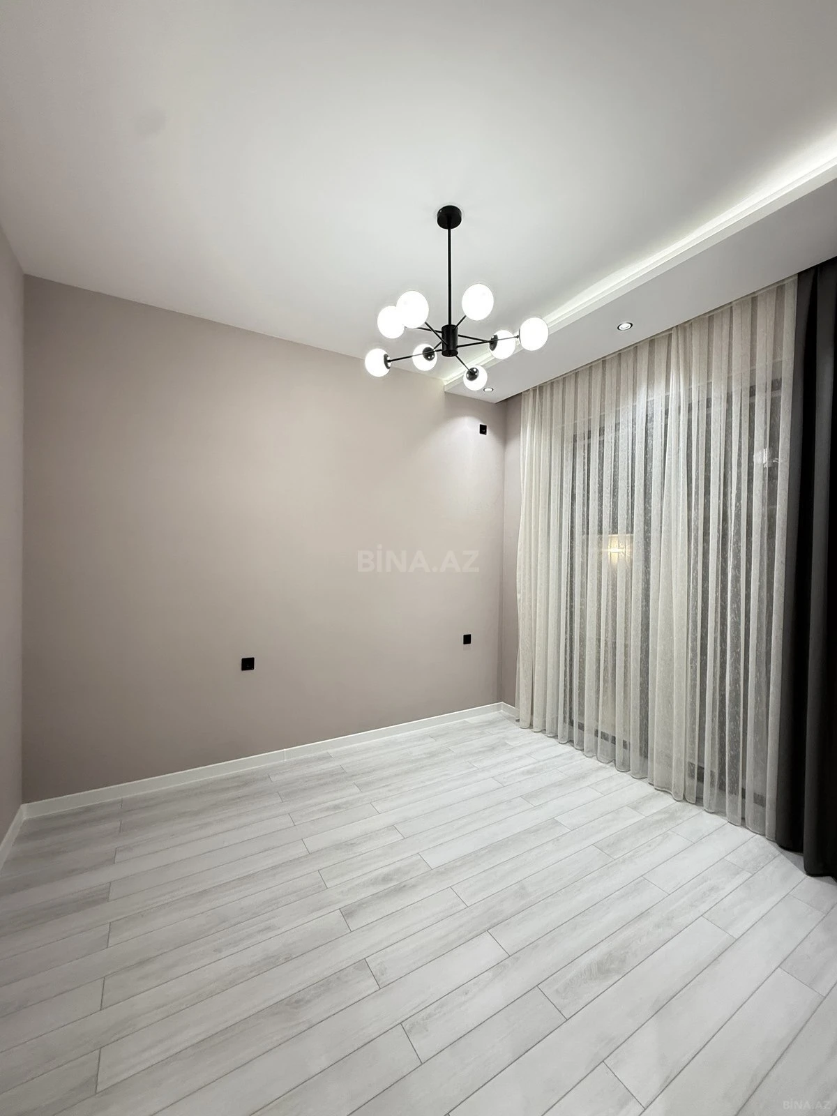 Satılır 4 otaqlı həyət evi 160 m²