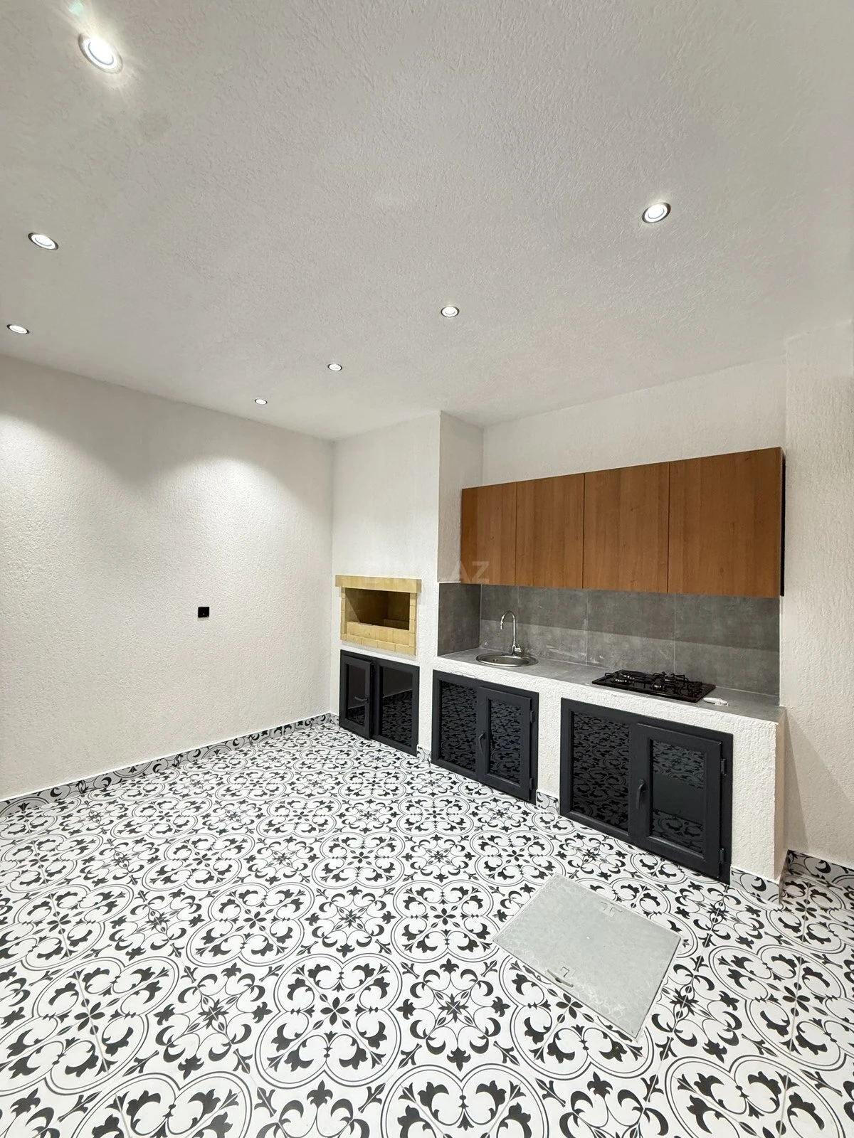 Satılır 4 otaqlı həyət evi 160 m²