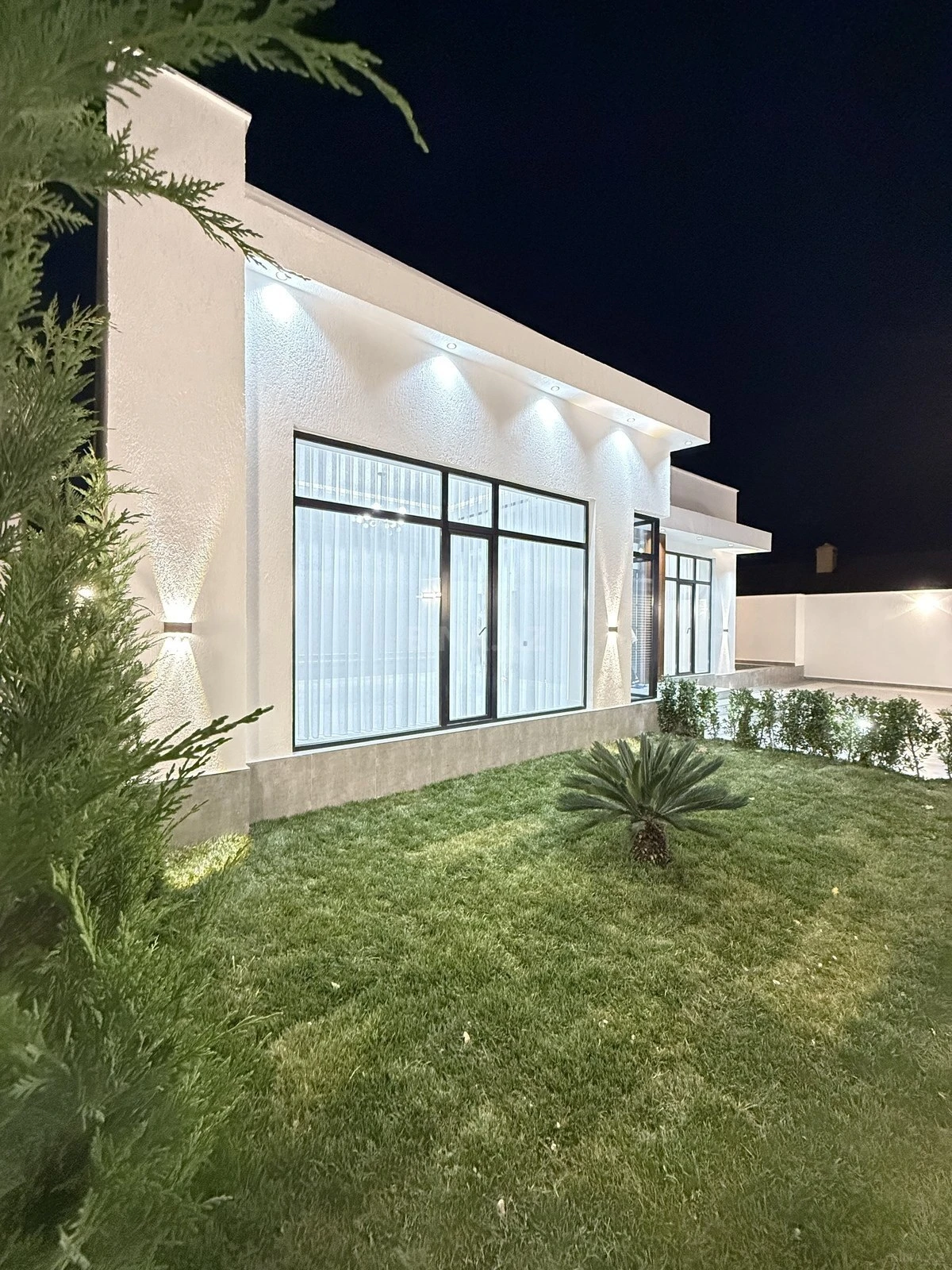 Satılır 4 otaqlı həyət evi 160 m²