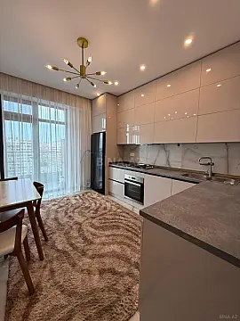 Satılır 3 otaqlı mənzil 99 m² — Bakı, 8-ci kilometr 3 otaq 99.00 m²