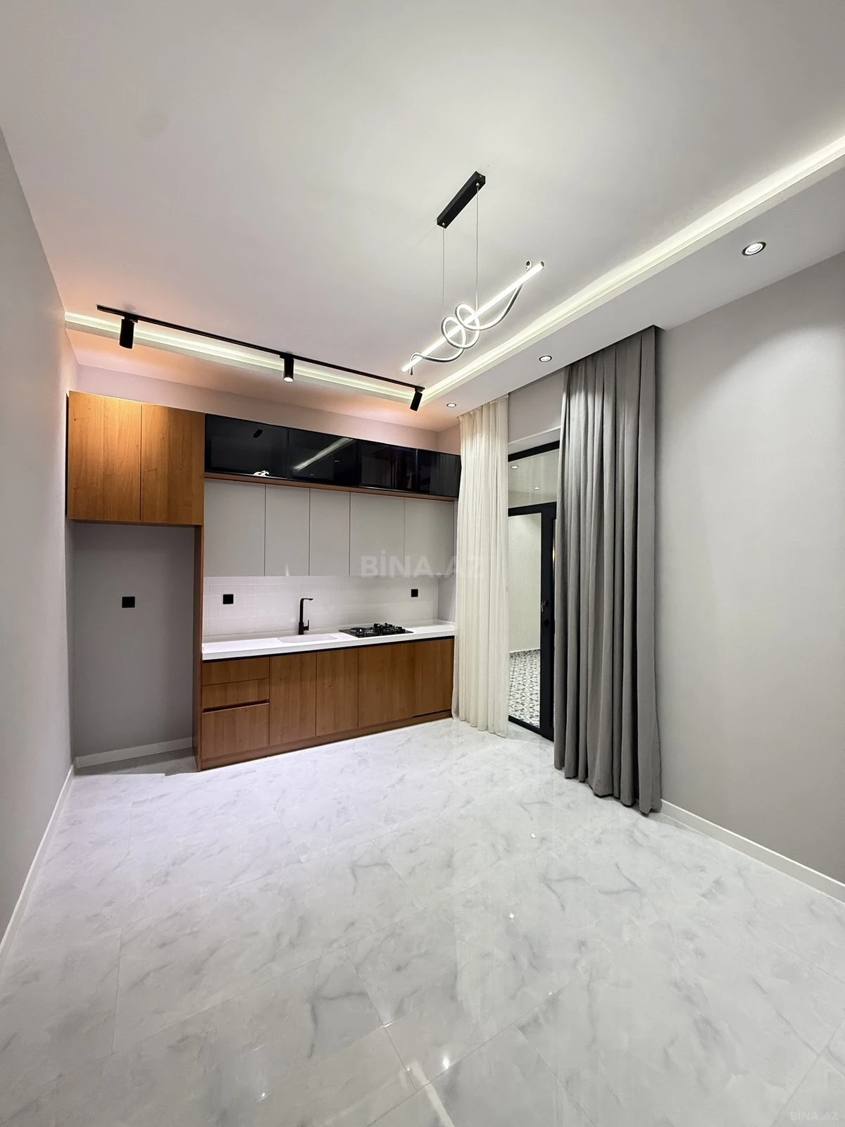 Satılır 4 otaqlı həyət evi 160 m²