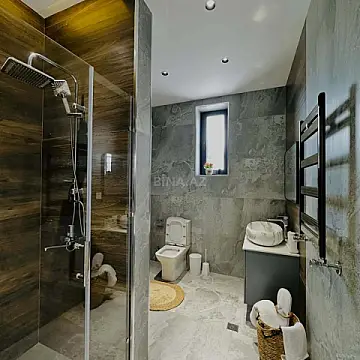 Kirayə verilir 4 otaqlı həyət evi 220 m²