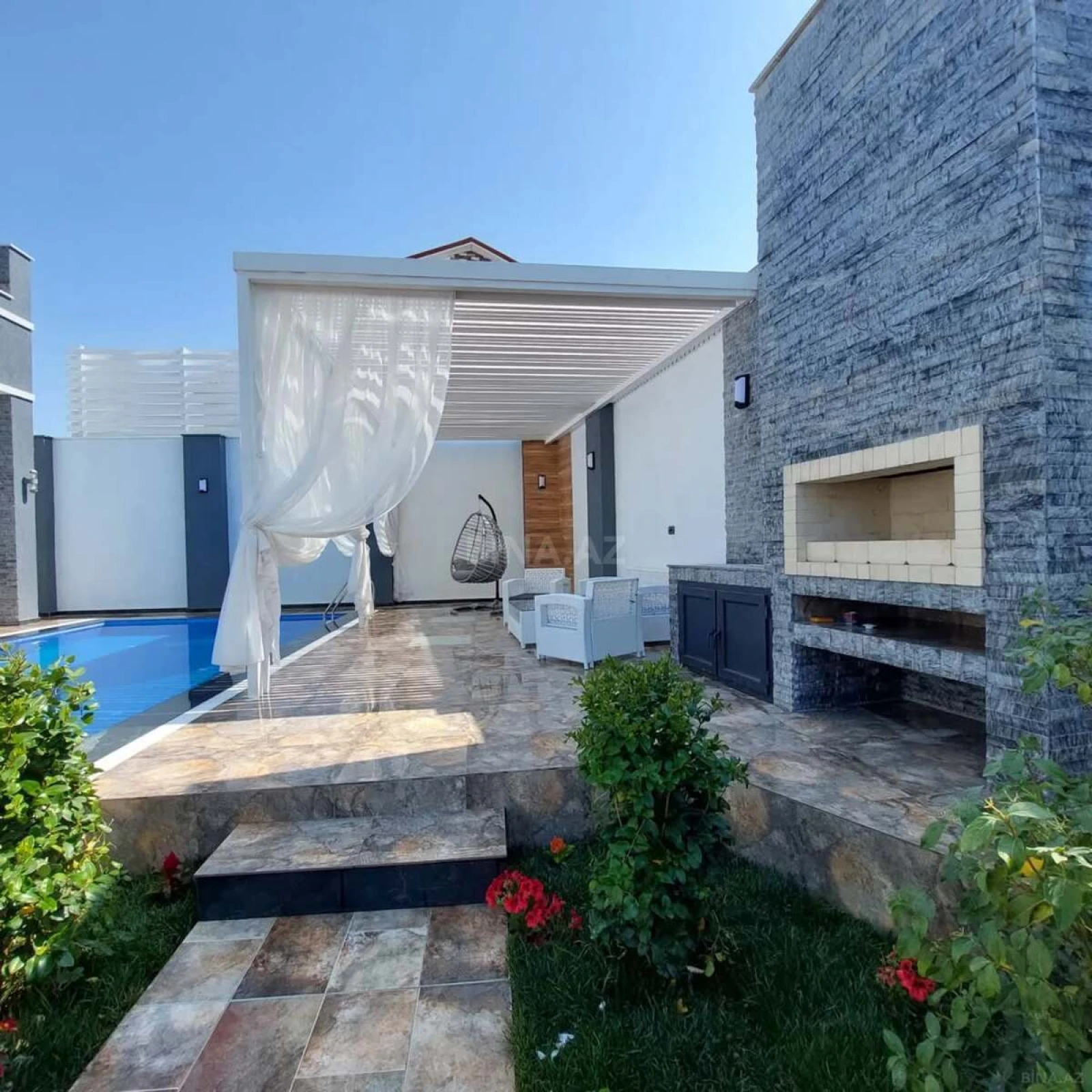 Kirayə verilir 4 otaqlı həyət evi 220 m²