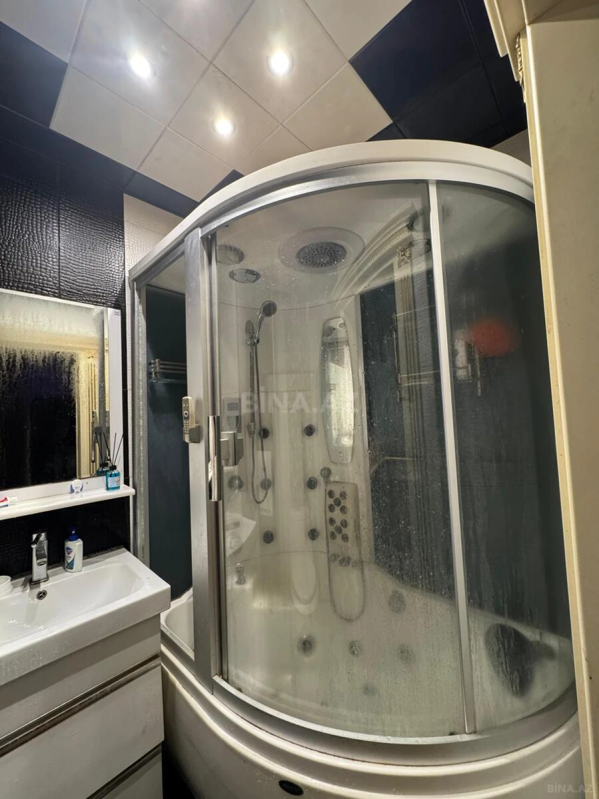 Satılır 3 otaqlı mənzil 100 m²