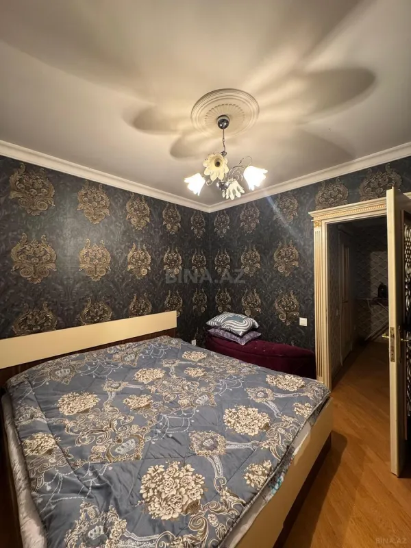 Satılır 3 otaqlı mənzil 100 m²