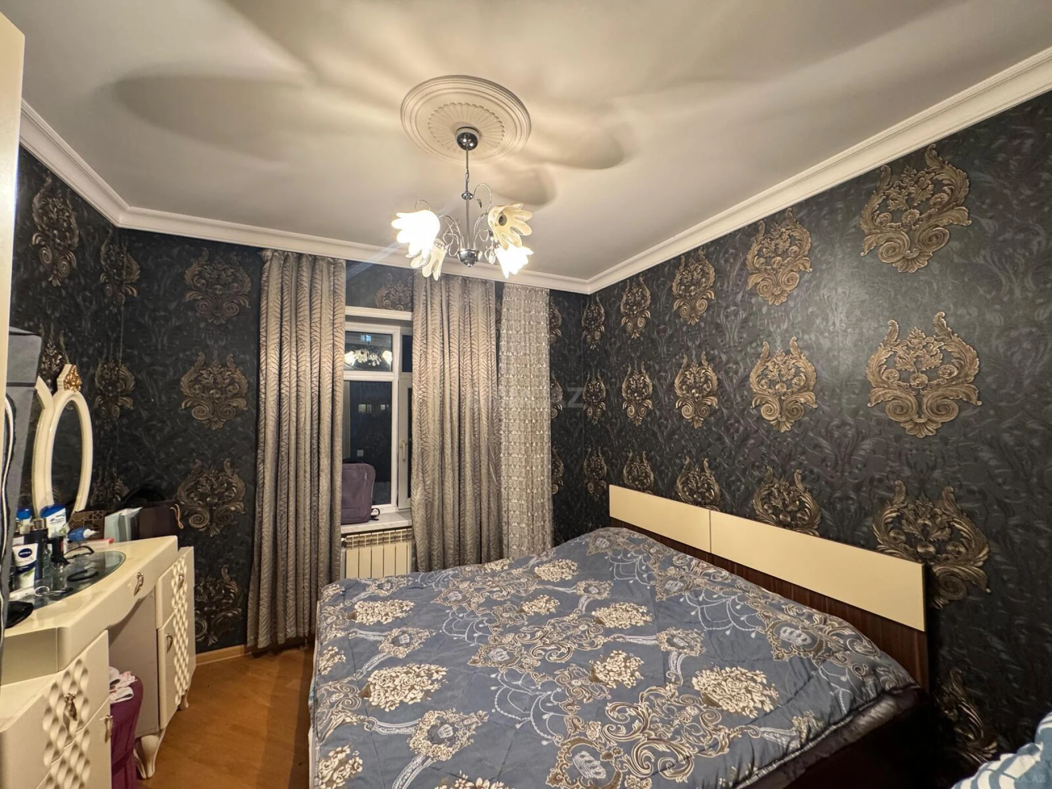 Satılır 3 otaqlı mənzil 100 m²