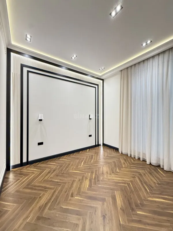 Satılır 5 otaqlı həyət evi 250 m²