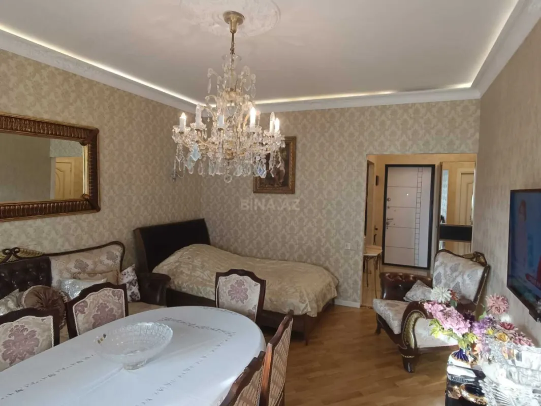 Satılır 2 otaqlı mənzil 67 m²